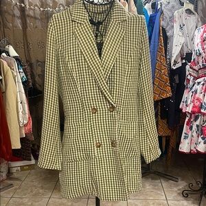 PrettyLittleThing Green Plaid Double-Breasted Blazer